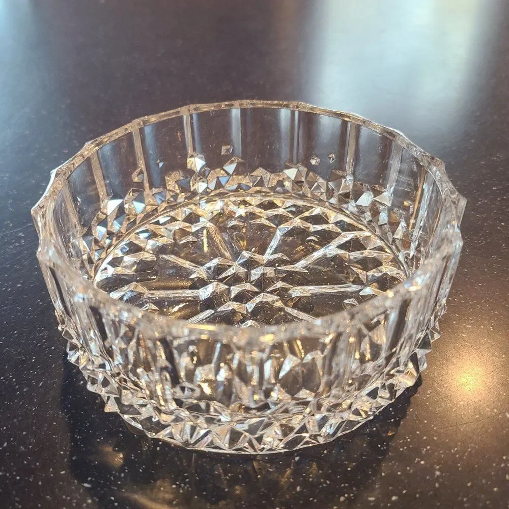 Diamond Cut Drum Shape Glass Crystal Round Open Trinket Candy Dish Vintage